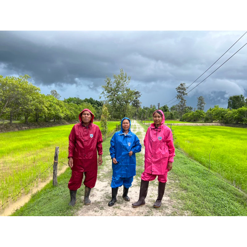 ชุดเสื้อกันฝนตราช้าง พร้อมกางเกง thumbnail 3