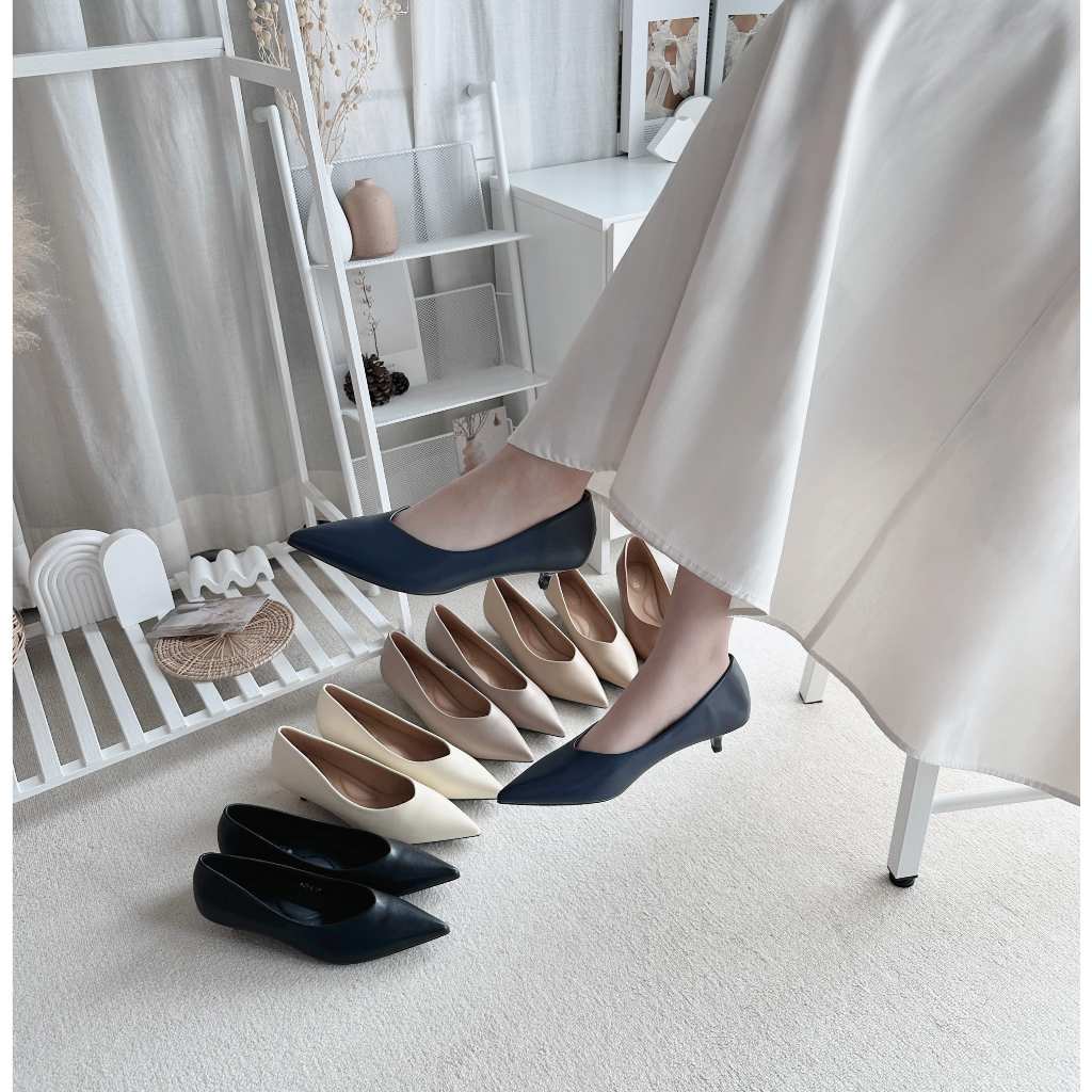 รองเท้าคัชชูผู้หญิง ปลายแหลมหน้าวี ส้น High Heels สูง 1 นิ้ว หนังPU CayLaShoes (A28-2)