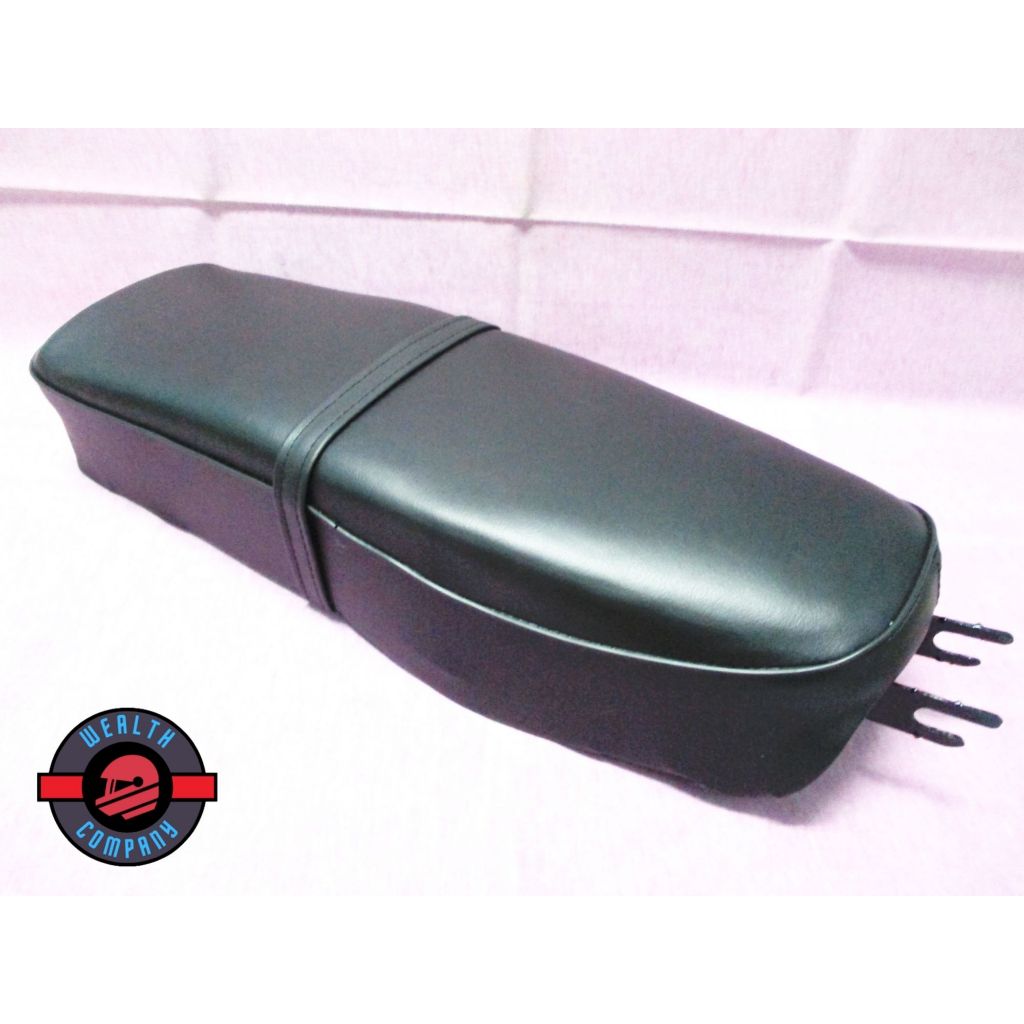 DOUBLE SEAT COMPLETE ASSY "BLACK" Fit For HONDA C92 C95 CA92 CA95 #เบาะรถมอเตอร์ไซค์ หนังพีวีซี สีดำ