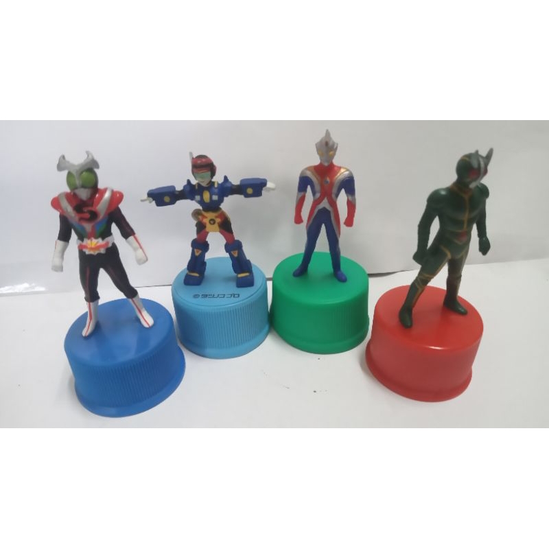 โมเดล มดแดง ของแท้ sky rider , fourze ลดล้างสต๊อก ราคาถูก สินค้าตามภาพ