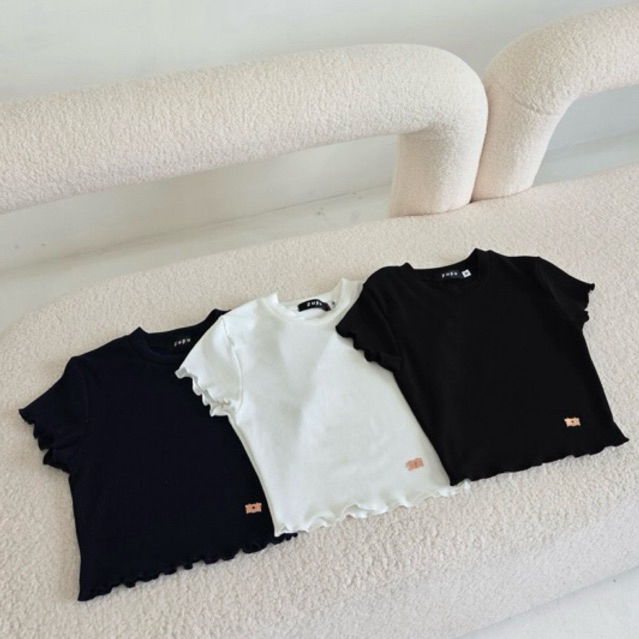 FUFU | No secret top เสื้อครอป