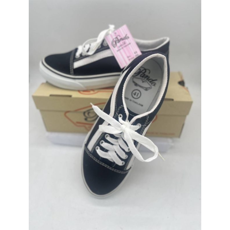 🎉🎉 Classic Collection : รองเท้าผ้าใบ Pando รุ่น E8