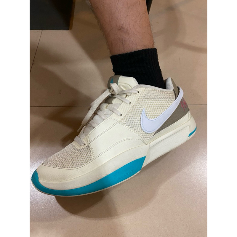 รองเท้าบาส NIKE JA1 มือ 2 สภาพ 90%