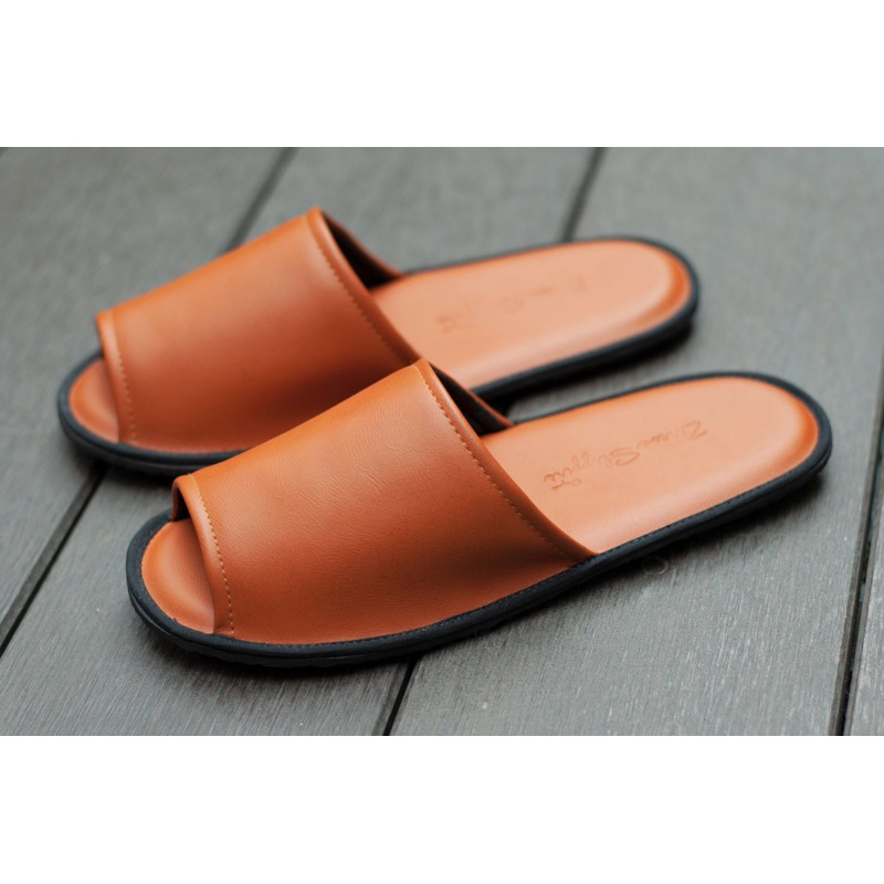 Pailin Slippers รองเท้าใส่ในบ้าน หนัง PU พื้นไบเก้นปั๊มกันลื่น น้ำหนักเบา ขนาด M-L บรรเทาอาการตะคริว