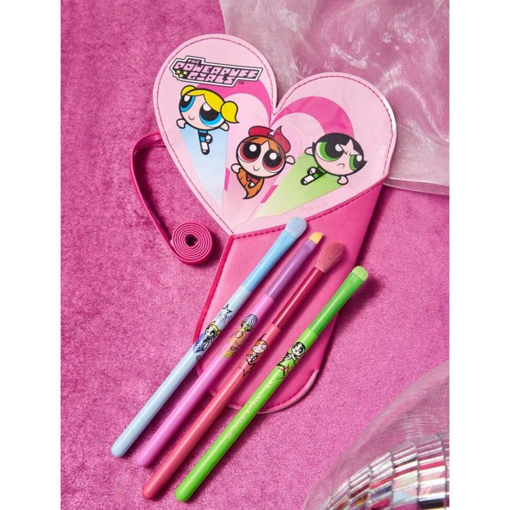 (พร้อมส่ง ) เซ็ท 4 ชิ้น Powerpuff Girls แปรงแต่งหน้า พร้อมกระเป๋าใส่แปรงแต่งหน้า