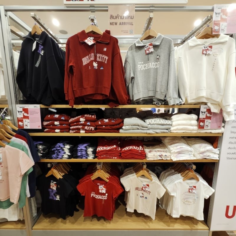 พร้อมส่ง Uniqlo รับหิ้วของแท้ เสื้อยืดแขนสั้นและแขนยาว ลาย Sanrio characters UT