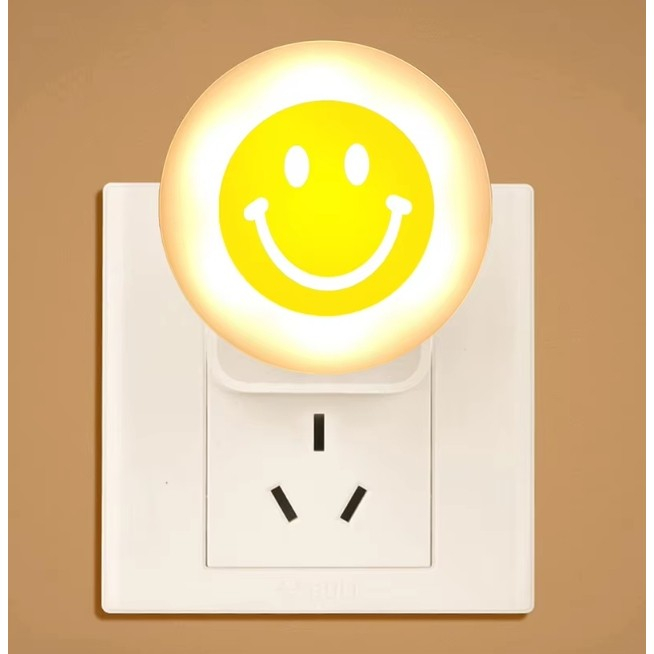 โคมไฟกลางคืน LED รูปหน้ายิ้ม ขนาดเล็ก ประหยัดพลังงาน ใช้ง่าย ชาร์จ USB สําหรับเด็ก ตั้งแคมป์กลางแจ้ง