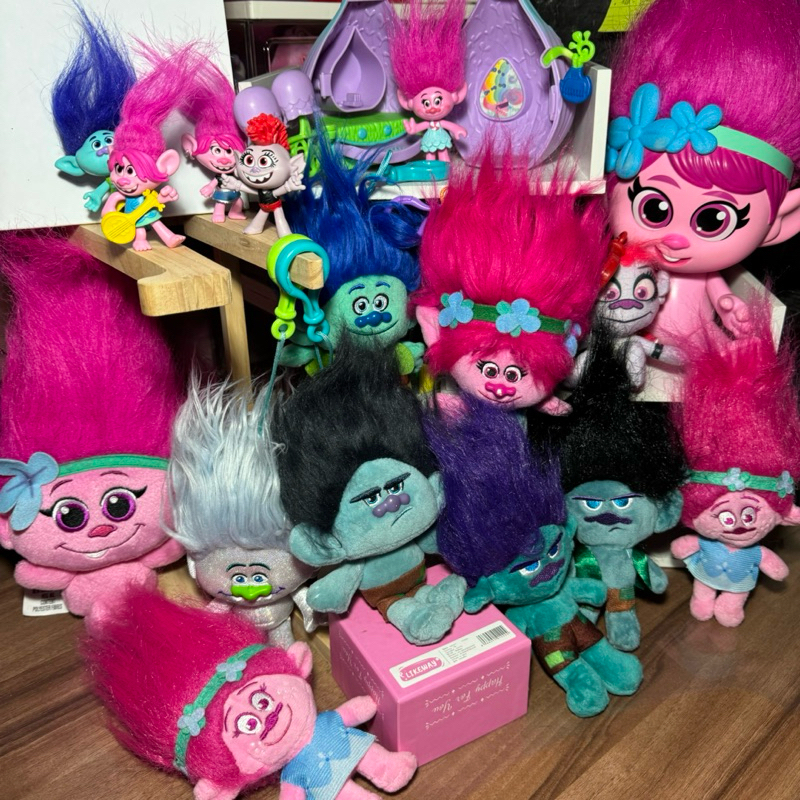 Trolls พวงกุญแจ ตุ๊กตา โมเดล และฉากโทรล มือสองของแท้🌈💝