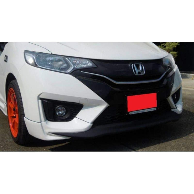 ♦️ ชุดแต่งสเกิร์ตรอบคัน Honda Jazz 2014-2016 แบบสปอร์ต
