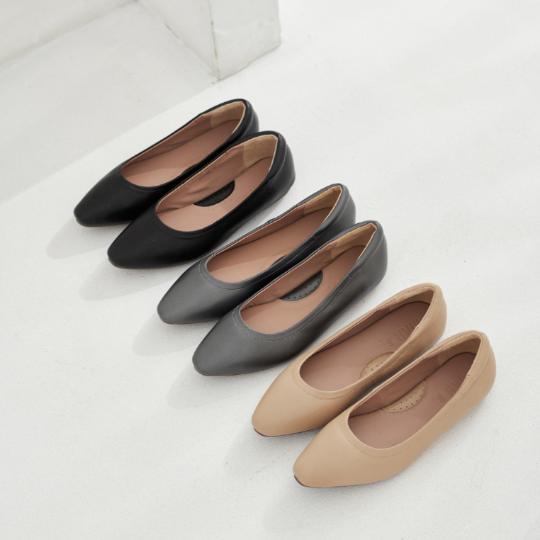 KIAH 31101 | GRIECHE FLATS รองเท้าแฟตหนังแกะนุ่ม หัวแหลม ใส่สบายเพิ่มความยาวให้เรียวขา