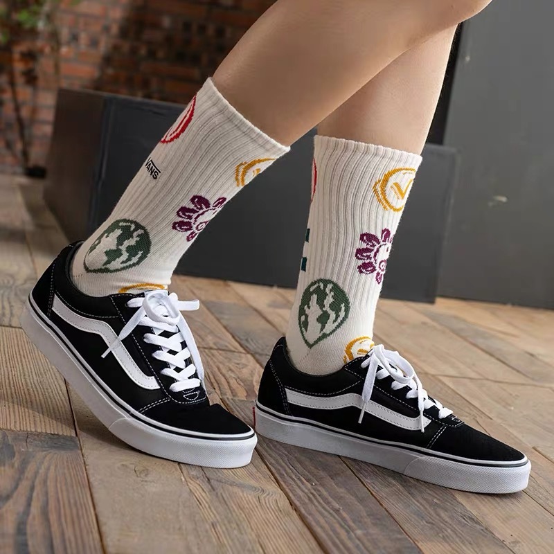 ของแท้💯% Vans Old Skool Black checkerboard รองเท้าผ้าใบลำลองและสบายสำหรับผู้ชายและผู้หญิง