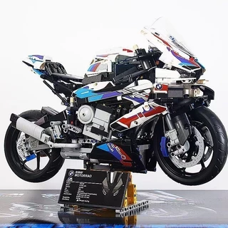 ชุดตัวต่อ M 1000 RR ตัวต่อโมเดลรถมอเตอร์ไซค์ ความเร็วสูง มี1920ชิ้น ของเล่นสำหรับเด็กและผู้ใหญ่