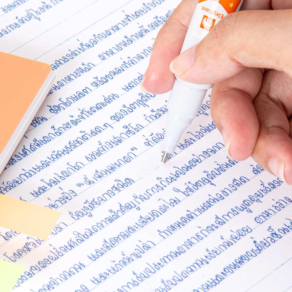 ปากกาลบคำผิด 3ml / 7ml ลิควิด ตราช้าง Elephant (จำนวน 1 ด้าม)