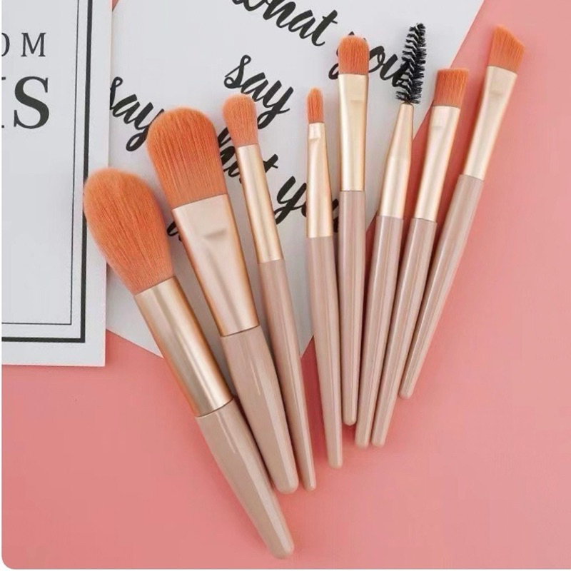 M-01 แปรงแต่งหน้า เซทแปรงแต่งหน้า ชุดแปรงแต่งหน้ามืออาชีพ อายแชโดว์ บลัชออน คอนซีลเลอร์ 8ชิ้น