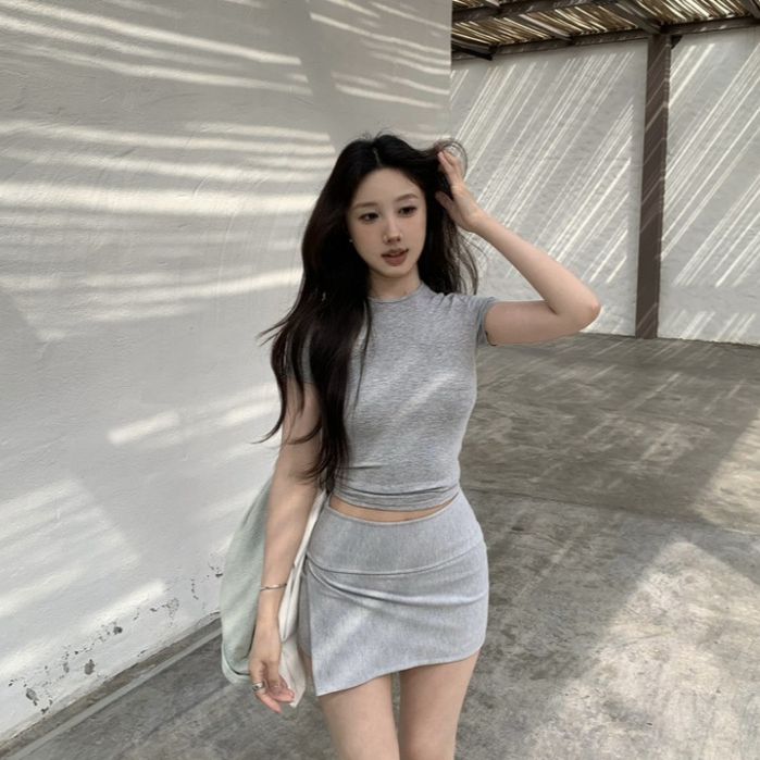 พร้อมส่งจากไทย ชุด2ชิ้น เสื้อแขนสั้นรัดรูป คอกลม+กระโปรงสั้นมีซับใน 4สีให้เลือกได้ ฝ้าย100% ผ้าเนื้อดีๆสวย สไตล์เกาหลี - รูปที่ 4