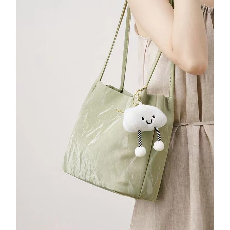 (B-1097) กระเป๋าสะพายไหล่ ฟชั่นมาใหม่ สไตส์นี้เท่มาก แฟชั่นฤดูใบไม้ผลิต เข้ากับทุกการแต่งกาย