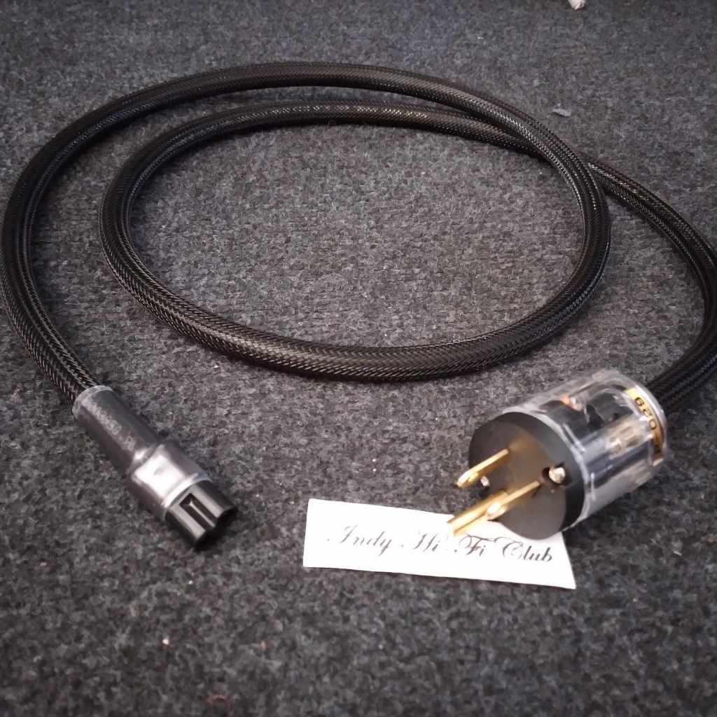 สายไฟ  ท้าย C7 (เลขแปด) Phelps Dodge  3x2.5 sq.mm.,หัวปลั๊กแบบชุบทองและโรเดียม ท้าย C7 MADE in JAPAN