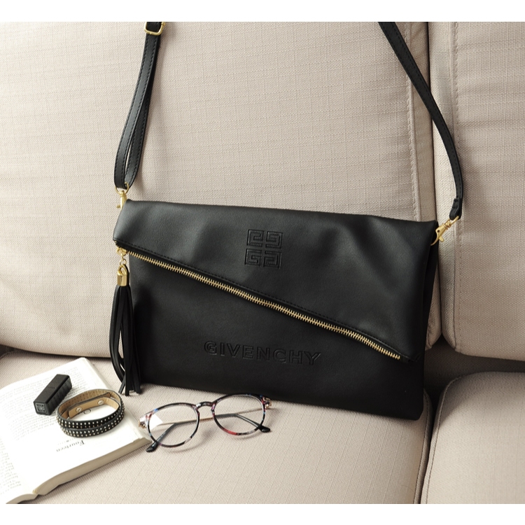กระเป๋าคลัทช์ G Parfums Bag กระเป๋าแถมจากเค้าเตอร์เครื่องสำอางค์ พร้อมส่งจ้า