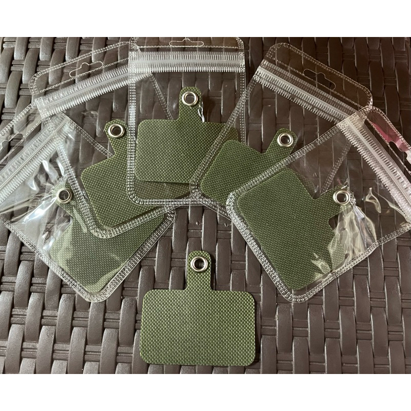 เเผ่นรองห้อยสายคล้องโทรศัพท์ แผ่นรองหลังเคสโทรศัพท์