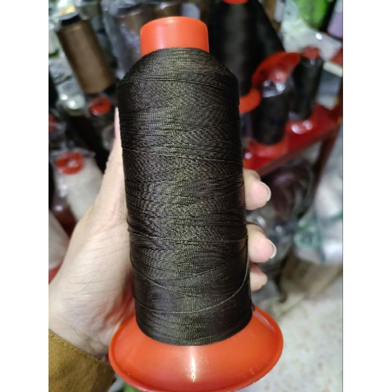 ลดราคา🔥ด้ายไนล่อน Nylon เย็บหนังเบาะ เบอร์ 30 สีน้ำตาลดำ พร้อมส่ง