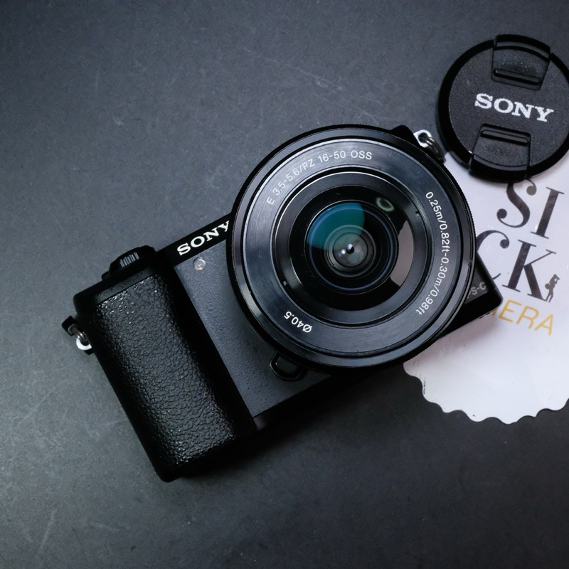 Sony A5100 +lens 16-50mm f3.5-5.6 (มือสอง)