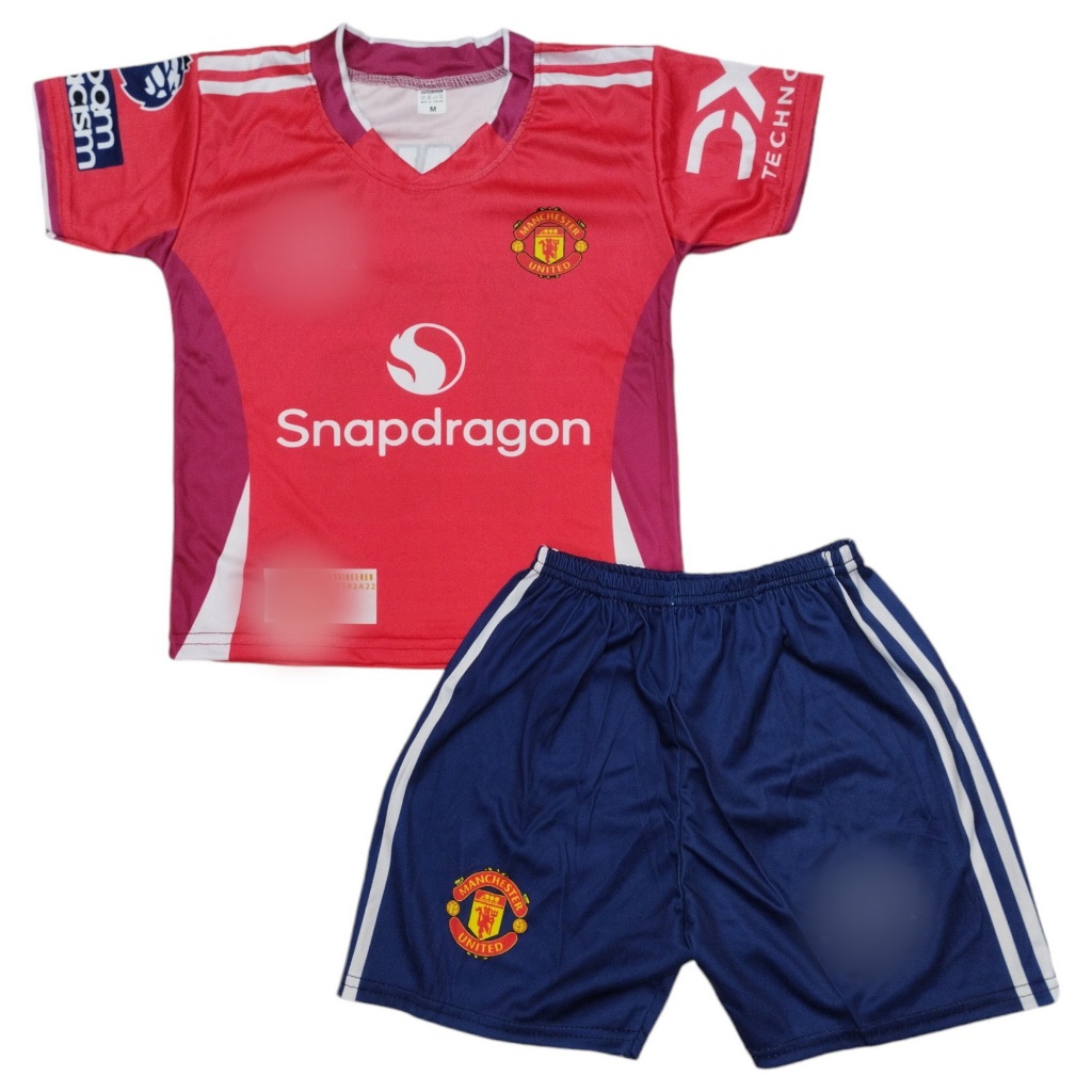 ชุดกีฬาเด็ก S กับ M ผ้ามันไมโคร S 1-2 ปี 7-12โล ,M 2-4 ปี 12-17โล ชุดบอลเด็ก