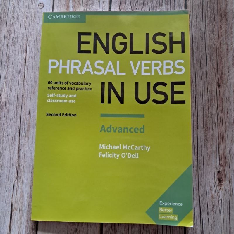 (New)English Phrasal Verbs in Use Advanced Book By Michael McCarthy and Falicity O'Dell advance #CEFR C1- C2