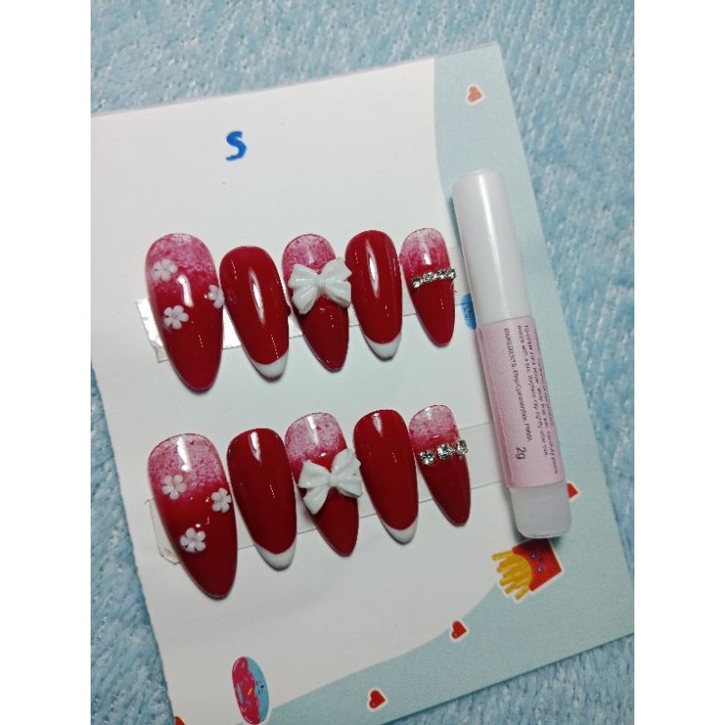เล็บเจลแท้100%(สีแดง)แถมฟรีกาว+ตะใบพร้อมส่งจ้า