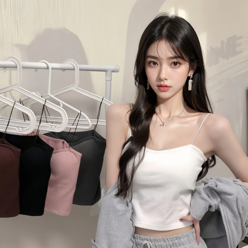 สายเดี่ยวผ้าร่อง ไร้ขอบไร้โครง สีพื้น ฟองน้ำถอดได้ ผ้ายืดใส่สบาย เมทง่าย NY016