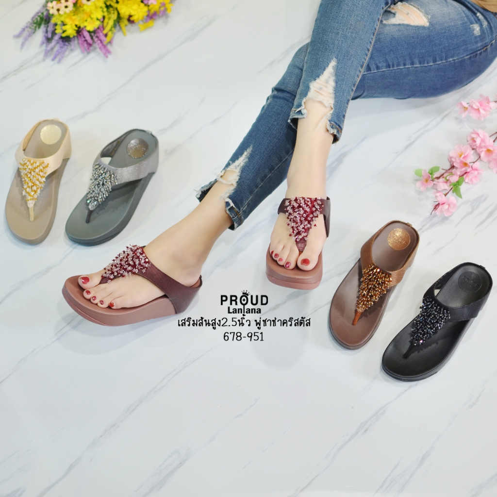 678-951 รองเท้าสุขภาพเสริมส้นสูง2.5นิ้ว คีบพู่ชาช่าคริสตัลสวยหรูน่ารักฟรุ้งฟริ้ง
