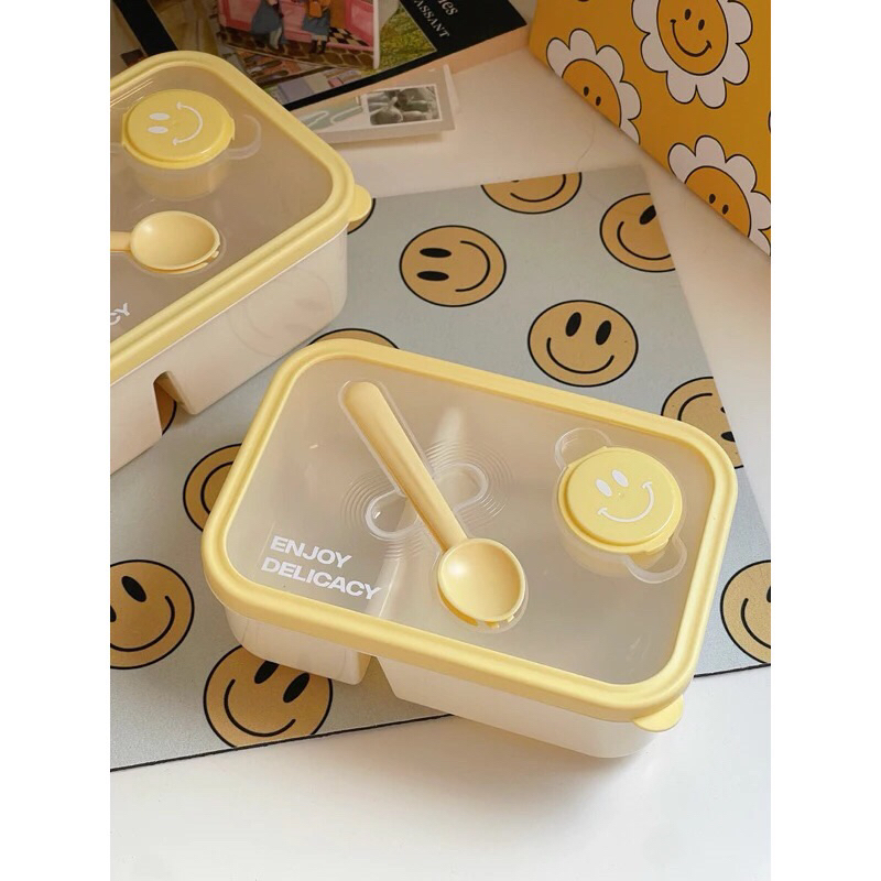 กล่องข้าว ปิ่นโต กล่องใส่อาหาร “smile” 😊 กล่องพลาสติกคุณภาพดี สามารถนำเข้าไมโครเวฟได้
