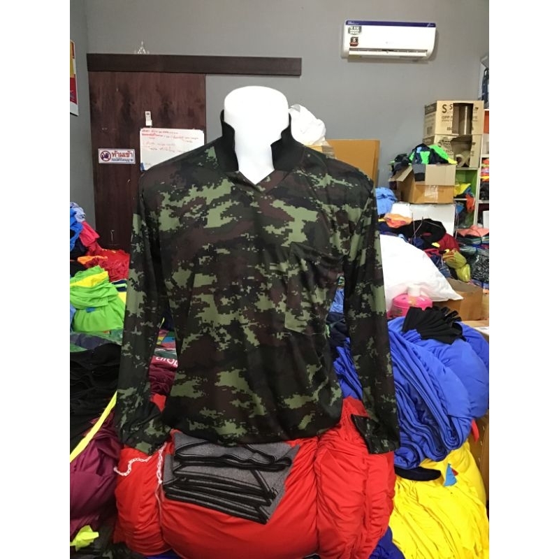เสื้อยืดลายพราง คอปก ตัวละ80บาท มีกระเป๋าหน้า