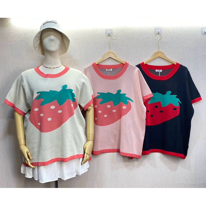เสื้อไหมพรมทอลายสตอเบอรี่
