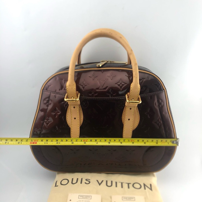 LV handbag สวยมากพร้อมการ์ด ถุงผ้า ราคาน่ารักน่าใจสุดๆ เพียงแค่ 14,900 เท่านั้น🔥🔥🔥