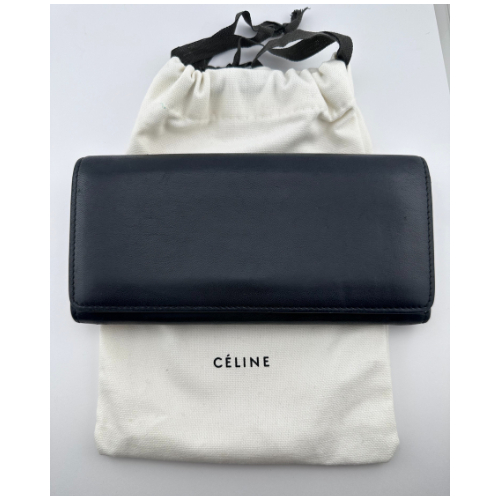 [มือสอง] กระเป๋าสตางค์ใบยาว Celine / พร้อมถุงผ้า <ส่งจากญี่ปุ่น>