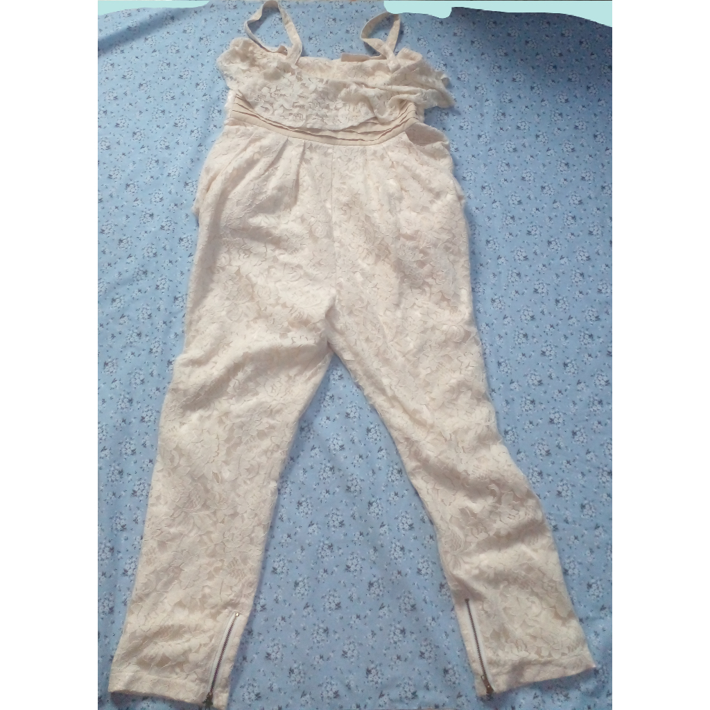 มือสอง🎎จั๊มกางเกงแบรนด์Lizlisa