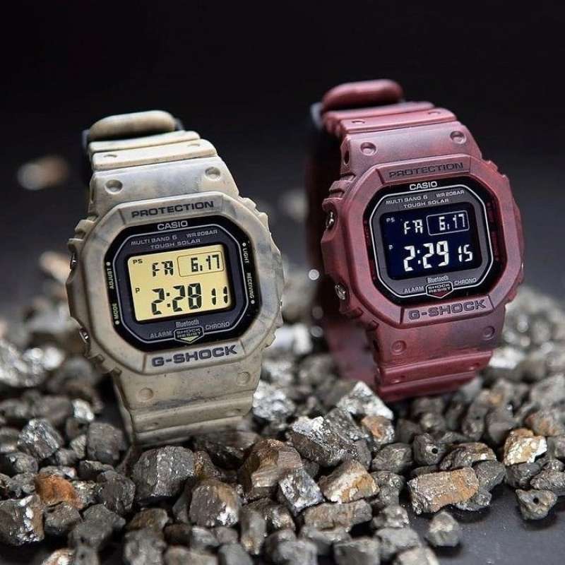 นาฬิกา G-SHOCK รุ่น GW-B5600SL (Sand and Land Series) สีน้ำตาล ทะเลทราย สีแดง CMG