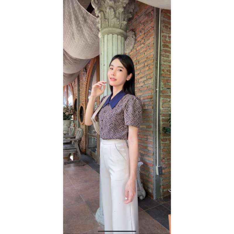 เสื้อผ้าฝ้ายกัดล่ายคอปก ลายวงกลด