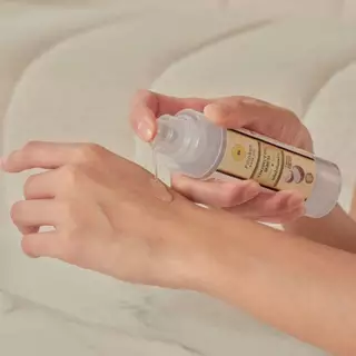 พิณนารา Pinnara เซรั่มน้ำมันมัพร้าว Pinnara Coconut Oil Serum (ขนาด 85 มล.)