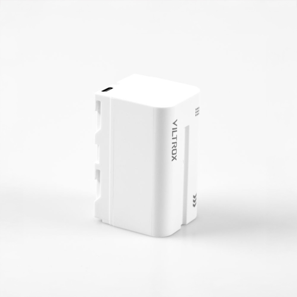 Viltrox NP-F750 Battery 4400mAh with USB-C Charging Port ปุ่มเช็คสถานะ ชาร์จผ่าน USB-C รับประกัน 1ปี