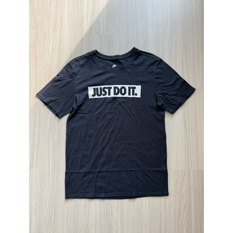 เสื้อยืด nike จาก shop