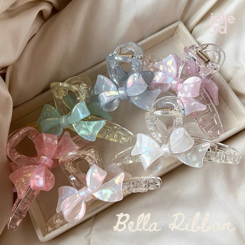 jolie.rd | (new! +baby pink ) Bella Ribbon𝜗𝜚 hair claw กิ๊บหนีบผมลายริบบิ้นผูกโบว์ (size 11 cm./6 colors)