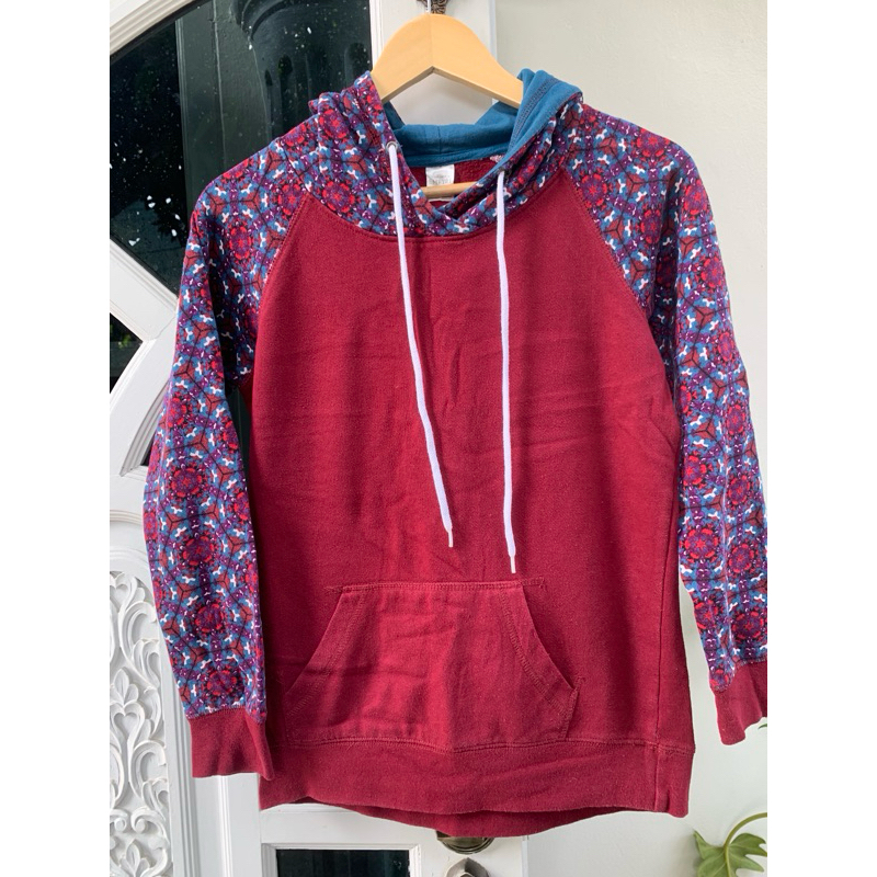 สเวตเตอร์มีฮู้ดแบรนด์ Empyreเอมไพรเออร์ size S