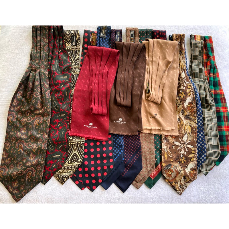 Set 13 เนคไทผ้าผูก เนคไทผ้าไหมซาติน มือหนึ่ง มือสอง แบรนด์เนมแท้ 100% made in italy france japan korea .