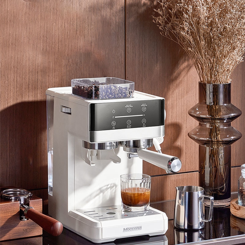 เครื่องชงกาแฟสด coffee machine เครื่องชงกาแฟแบบแคปซูล รุ่น จีนีโอ้ เอส ทัช สีเงินด้าน รุ่น 5520