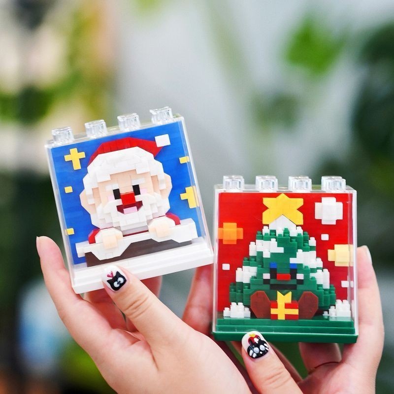 ใหม่ ตัวต่อคริสต์มาส ของขวัญของเล่นโมเดล Christmas Series Building Blocks น่ารักๆ .พร้อมกล่องลูกบาศก์✨🎁