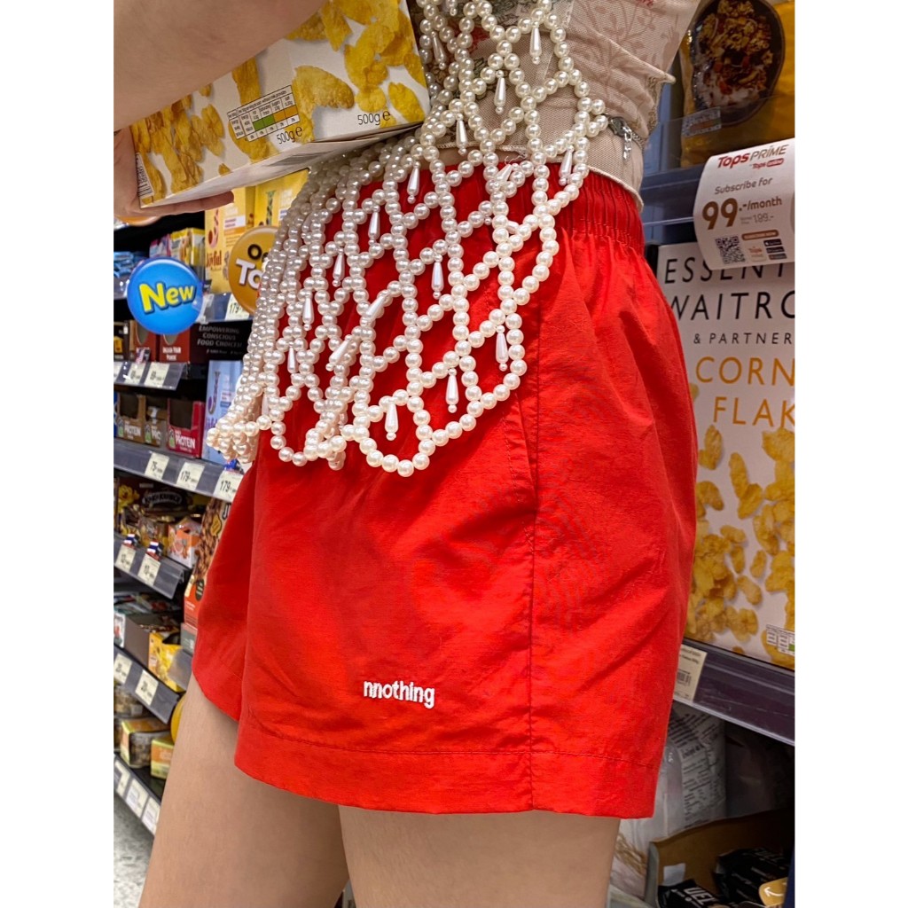 SHORT PANTS NYLON สีแดง กางเกงขาสั้น ผ้ากันน้ำ ทรงสปอร์ต มีเชือกรูดที่เอว กระเป๋าข้าง