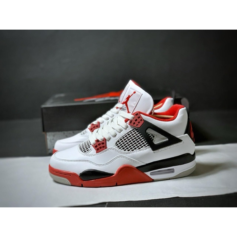 （ของแท้100%) Nike Air Jordan AJ4 Retro "Fire Red"