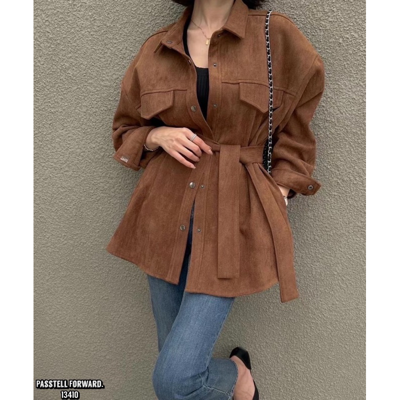 New Korea suede shirt with belt เสื้อคลุมsuedeสีน้ำตาลเข้ม มาพร้อมสายผูกเอวแยกให้ด้วย ใส่เป็นเสื้อคลุมได้เก๋มาก