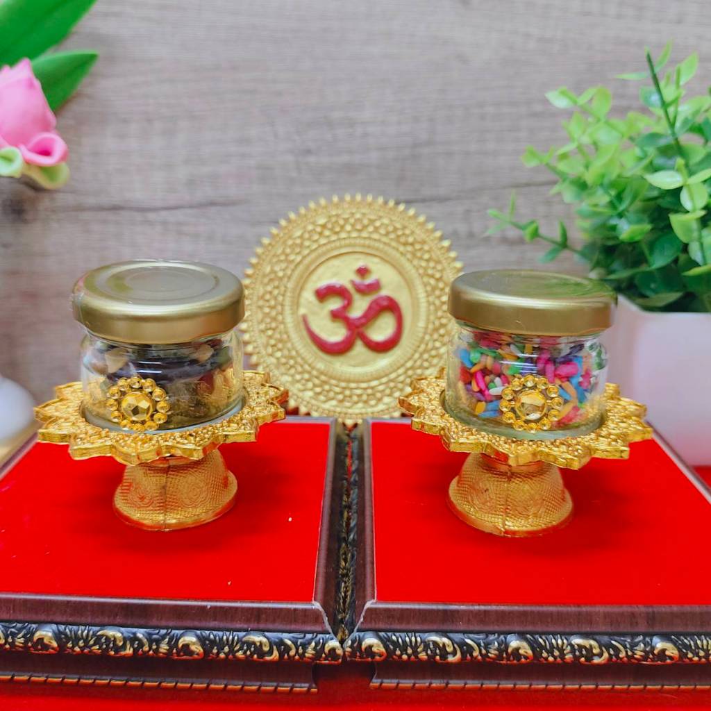 ชุดไหว้พร้อมพานทองจิ๋ว เนยกีย์ น้ำผึ้ง ถั่ว 9 สี ข้าว 9 สี ปัญจเมวาถั่ว 5 อย่าง น้ำกุหลาบ ราคาต่อ พาน เลือกแบบได้ - รูปที่ 2